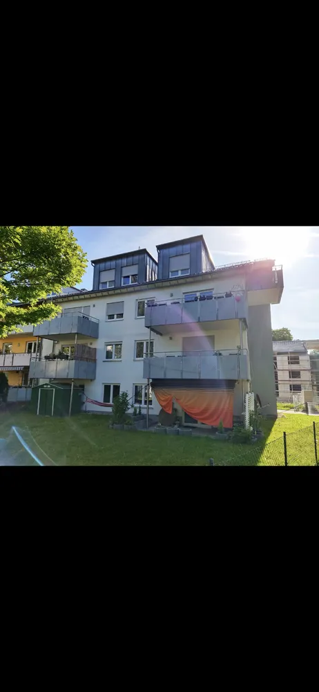4 Zimmer Wohnung mit 95 m² in Stuttgart – Bild 1