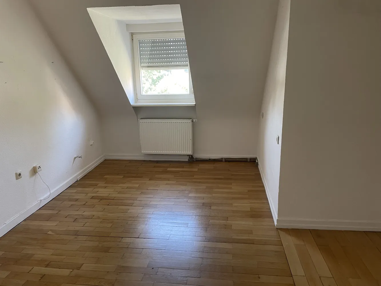 3 Zimmer Wohnung mit 90 m² in Karlsruhe – Bild 2