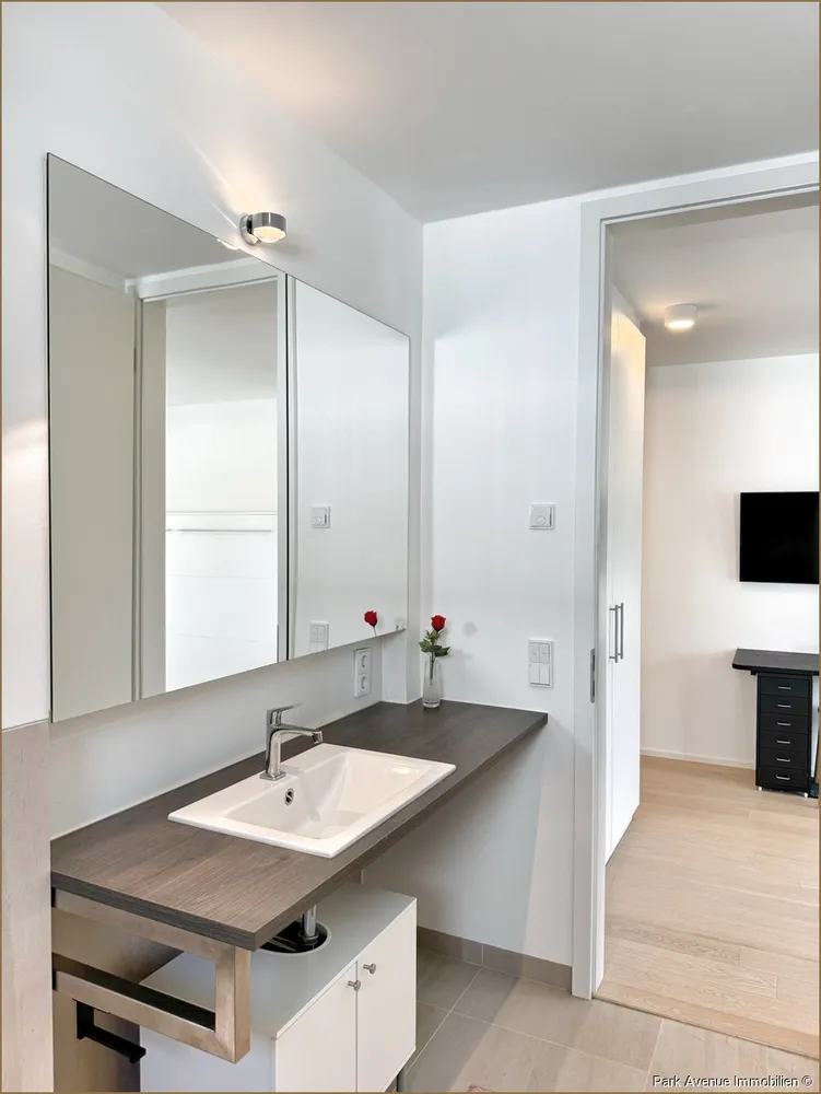 1 room apartment with 37 m² in Munich – Photo 4