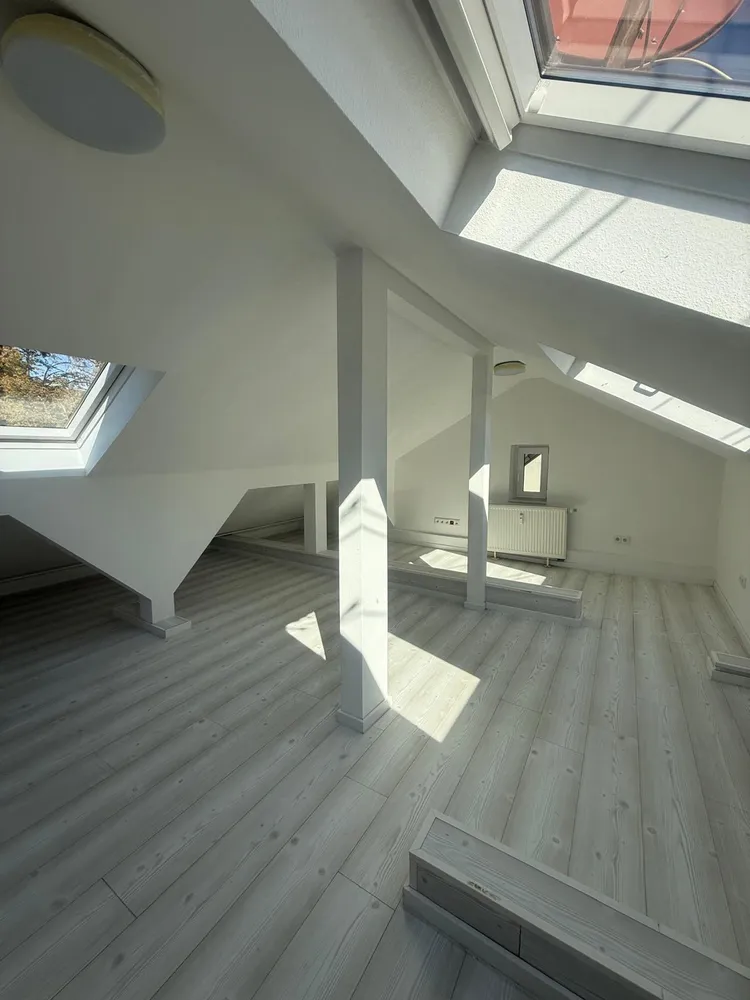 4 Zimmer Wohnung mit 87 m² in Wiesbaden – Bild 5