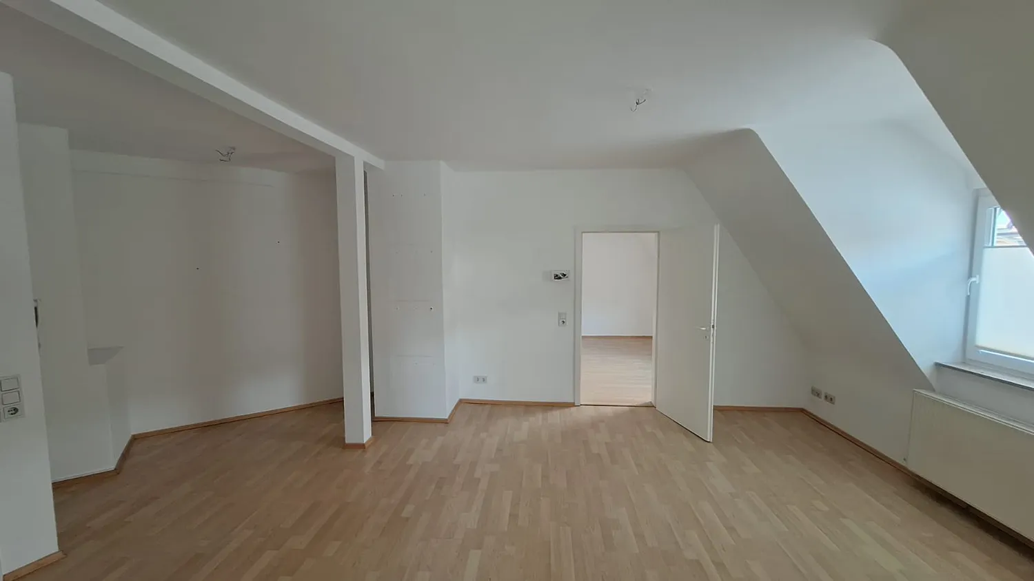 2 Zimmer Wohnung mit 70 m² in Stuttgart – Bild 3