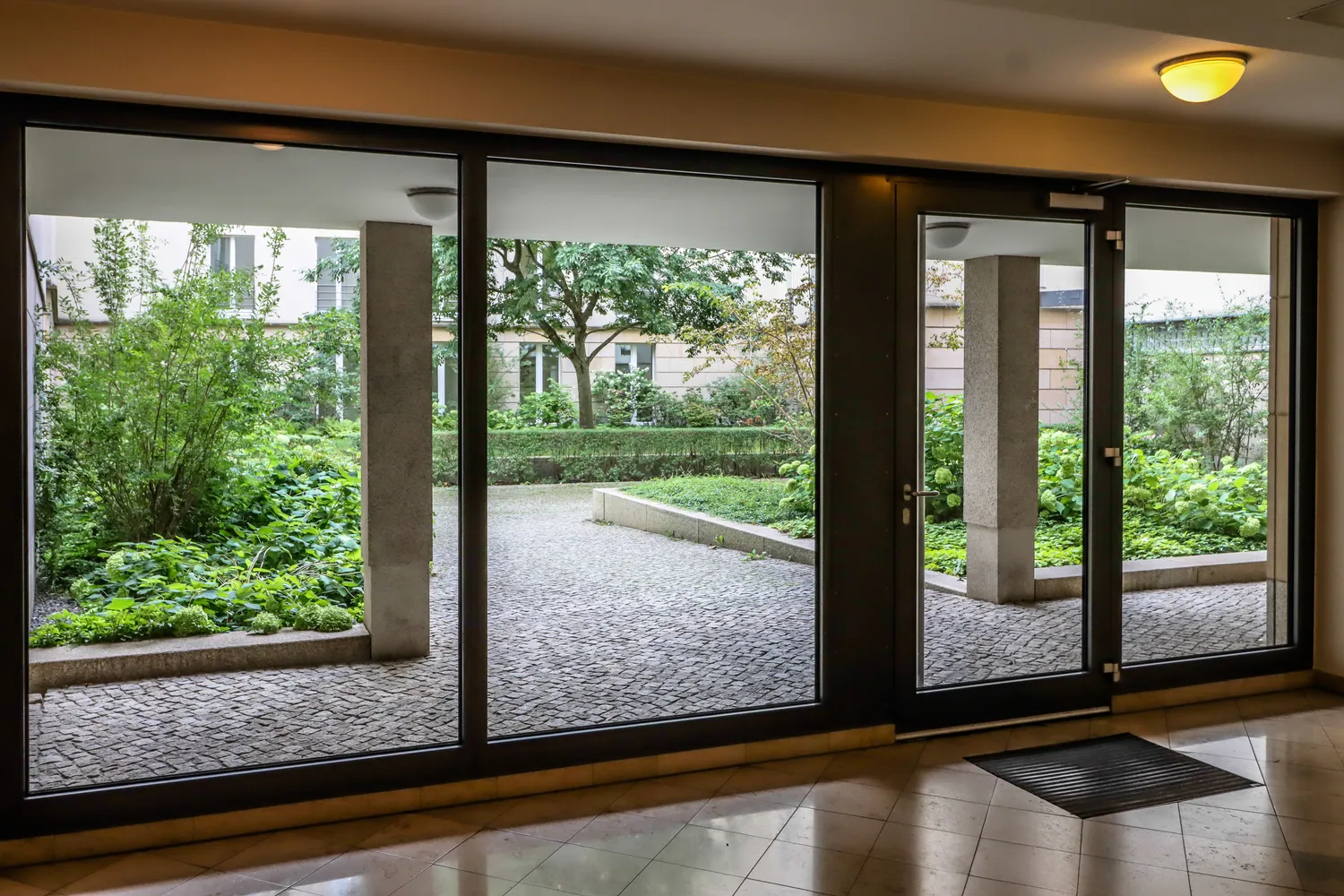2 Zimmer Wohnung mit 70 m² in Berlin – Bild 10