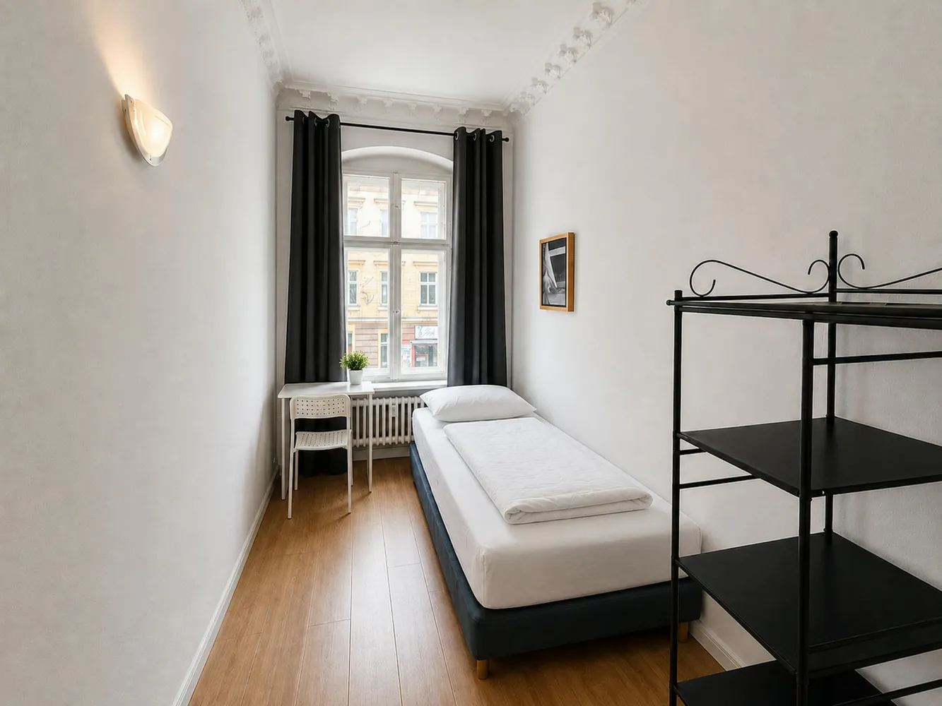 Shared room with 12 m² in Berlin – Photo 1