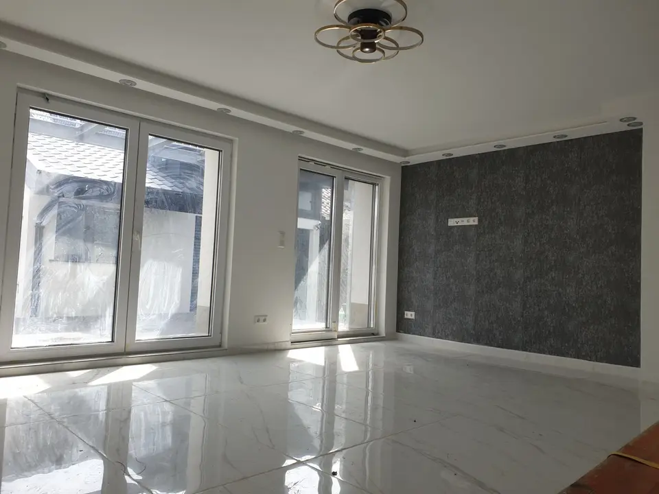 5 Zimmer Haus mit 125 m² in Vaihingen an der Enz – Bild 1