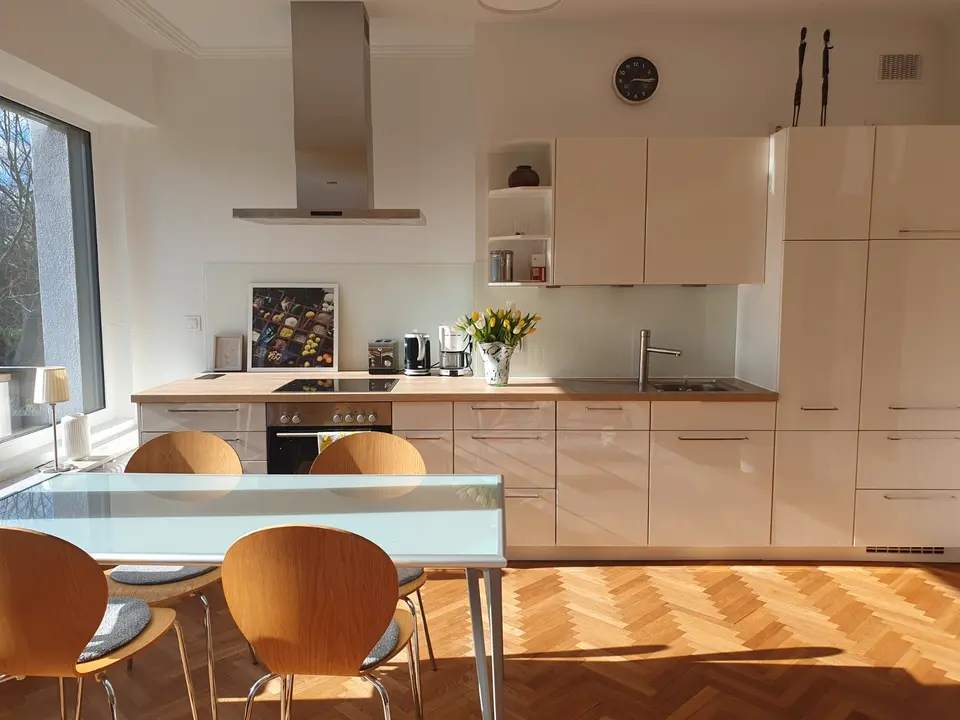 2 Zimmer Wohnung mit 65 m² in Bonn – Bild 3