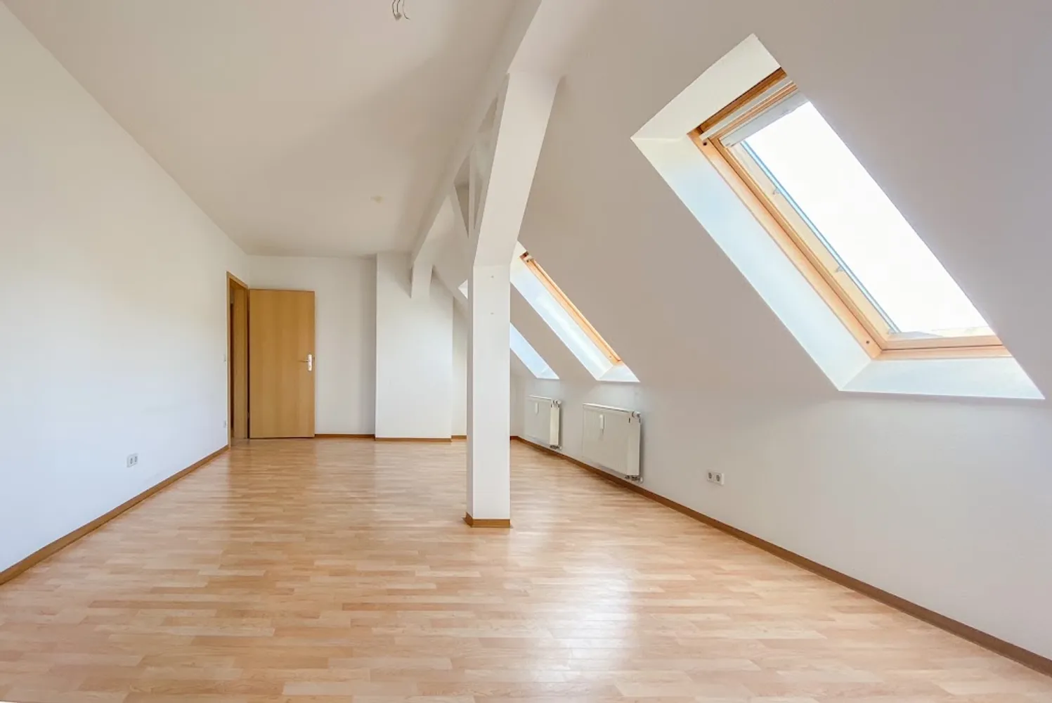 2 Zimmer Wohnung mit 69 m² in Zwickau – Bild 3