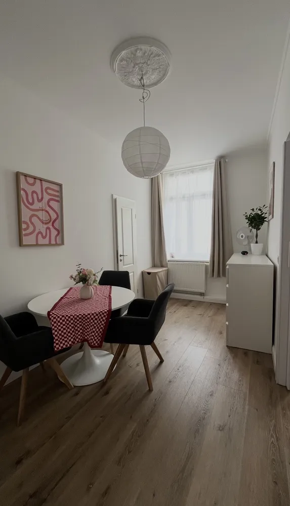 2 Zimmer Wohnung mit 42 m² in Wiesbaden – Bild 1