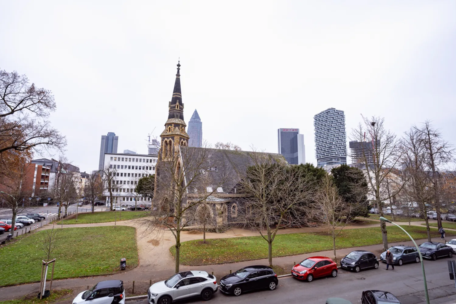 2 Zimmer Wohnung mit 61 m² in Frankfurt am Main – Bild 1