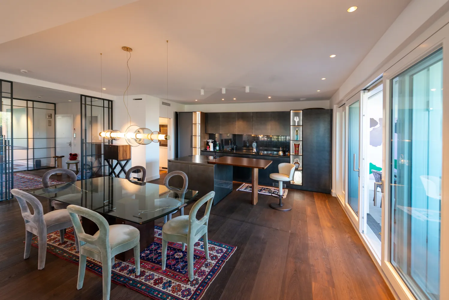 3 Zimmer Wohnung mit 226 m² in Düsseldorf – Bild 2