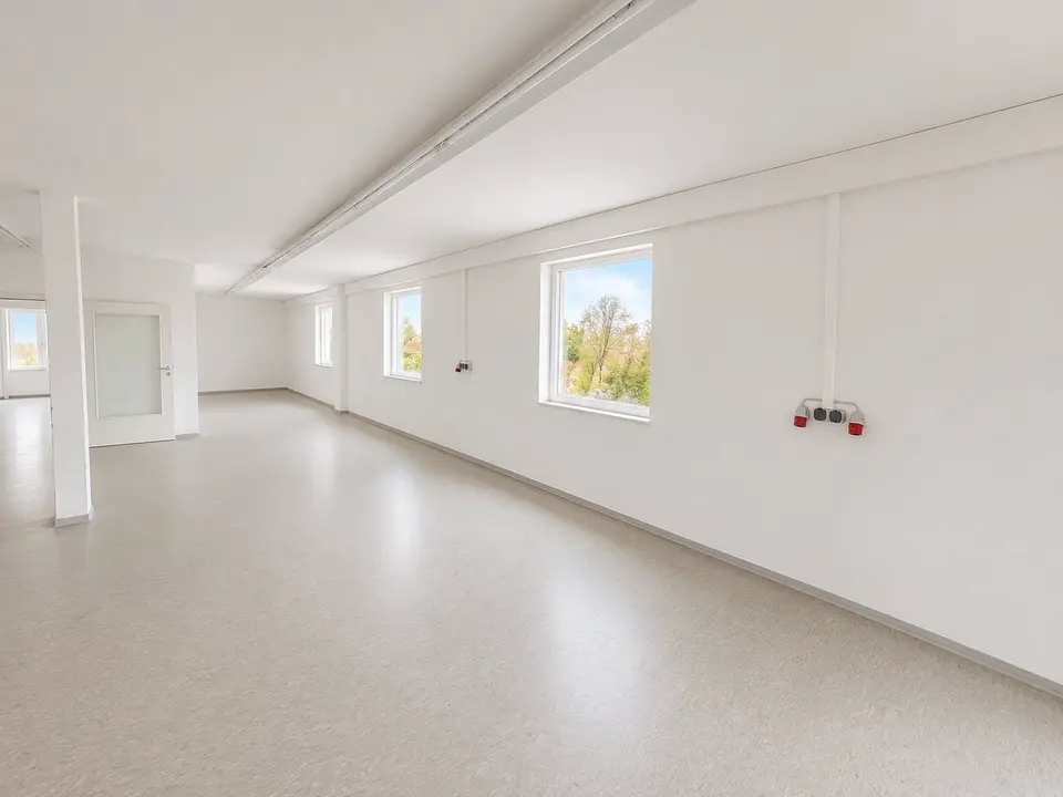 10 Zimmer Wohnung mit 70 m² in Regensburg – Bild 1