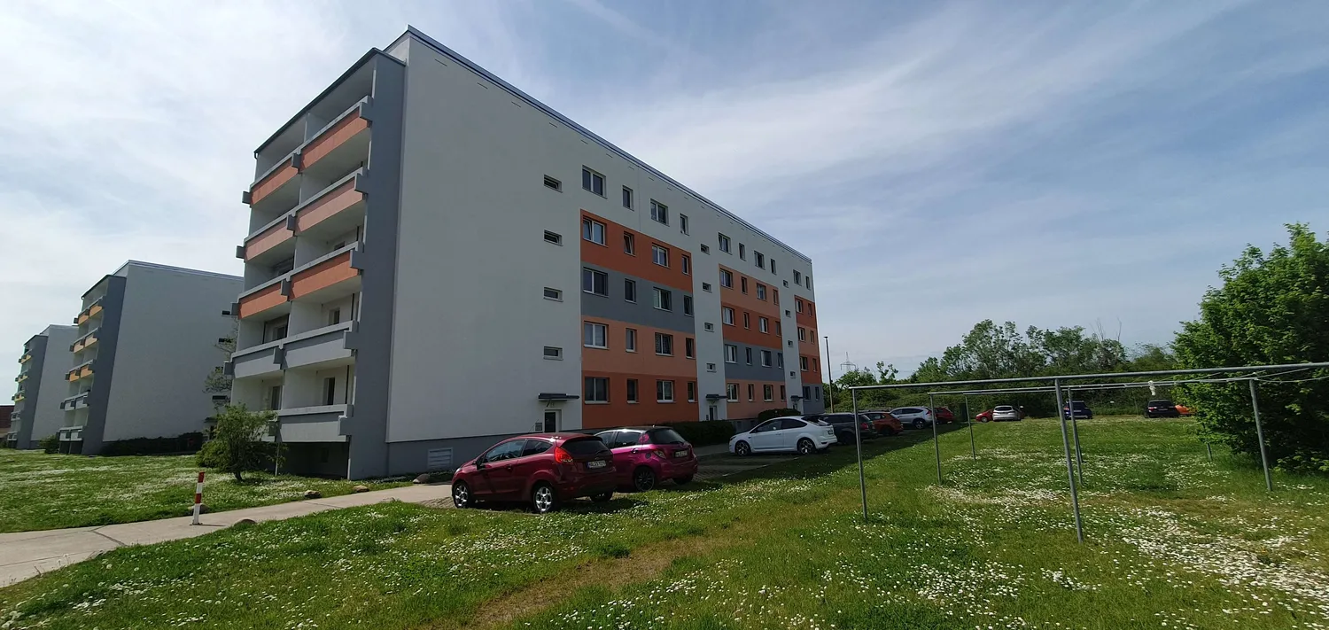 3 Zimmer Wohnung mit 70 m² in Halle (Saale) – Bild 2
