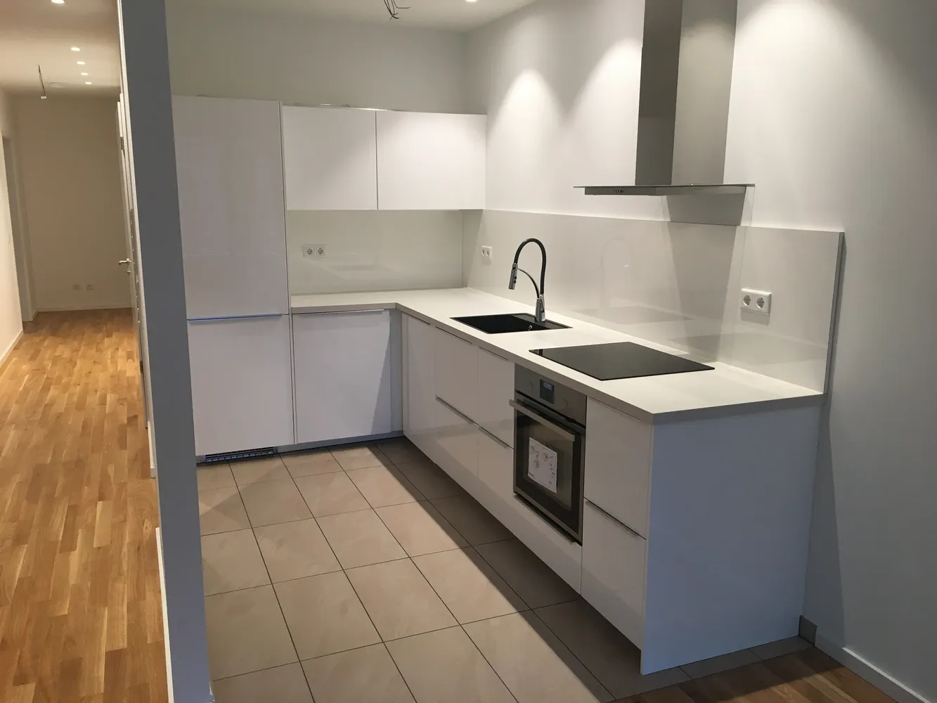 2 Zimmer Wohnung mit 75 m² in Frankfurt am Main – Bild 12
