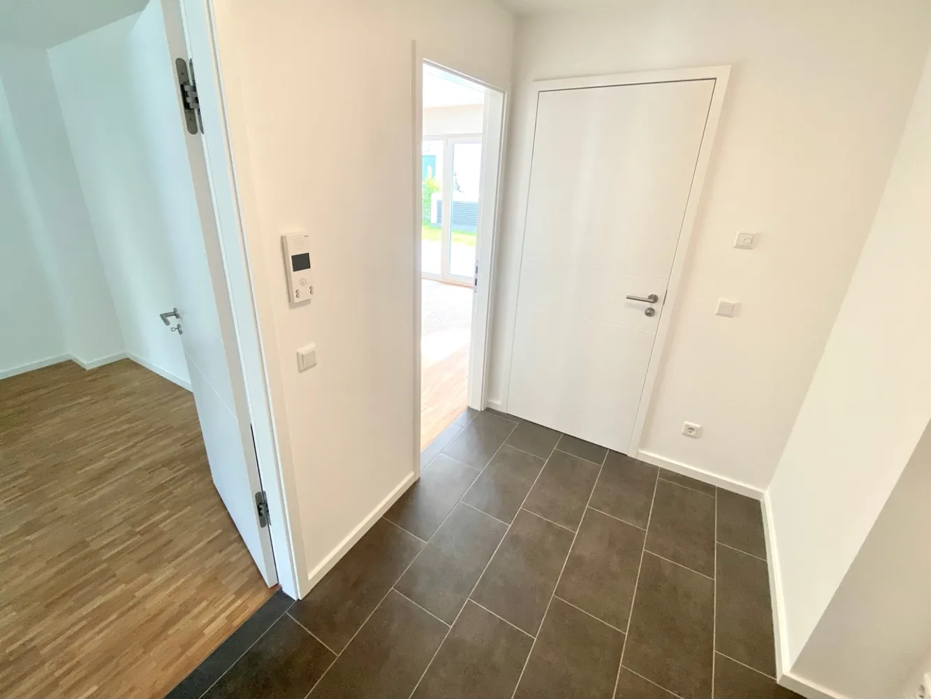 2 Zimmer Wohnung mit 68 m² in München – Bild 9