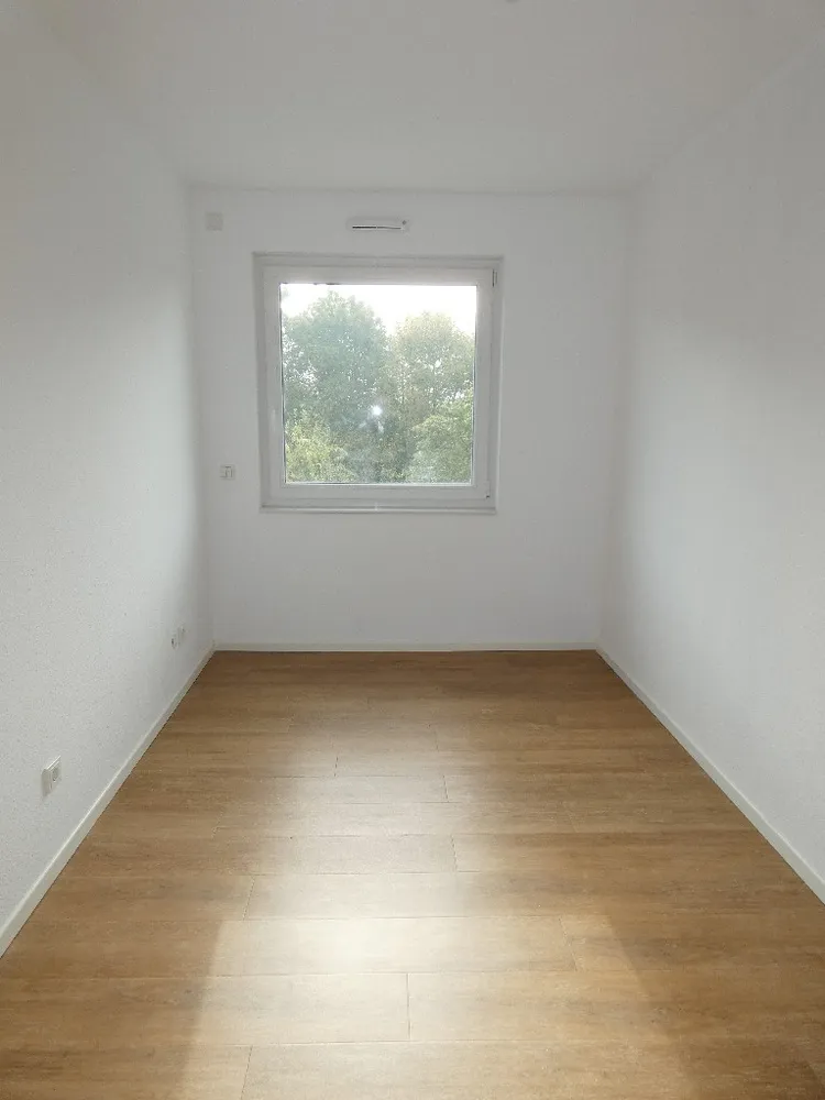 4 Zimmer Wohnung mit 105 m² in Leverkusen – Bild 11