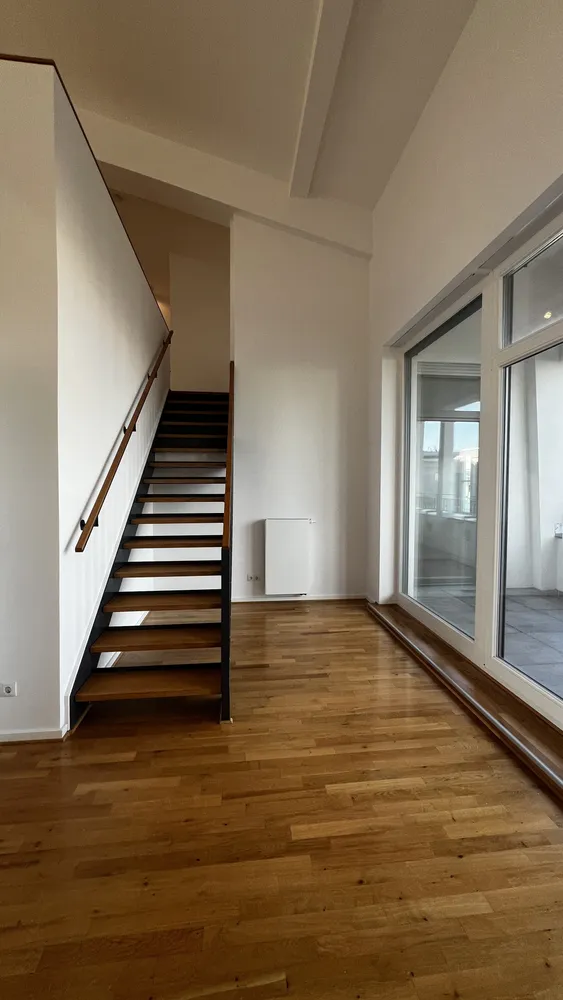 4 Zimmer Wohnung mit 150 m² in Berlin – Bild 7