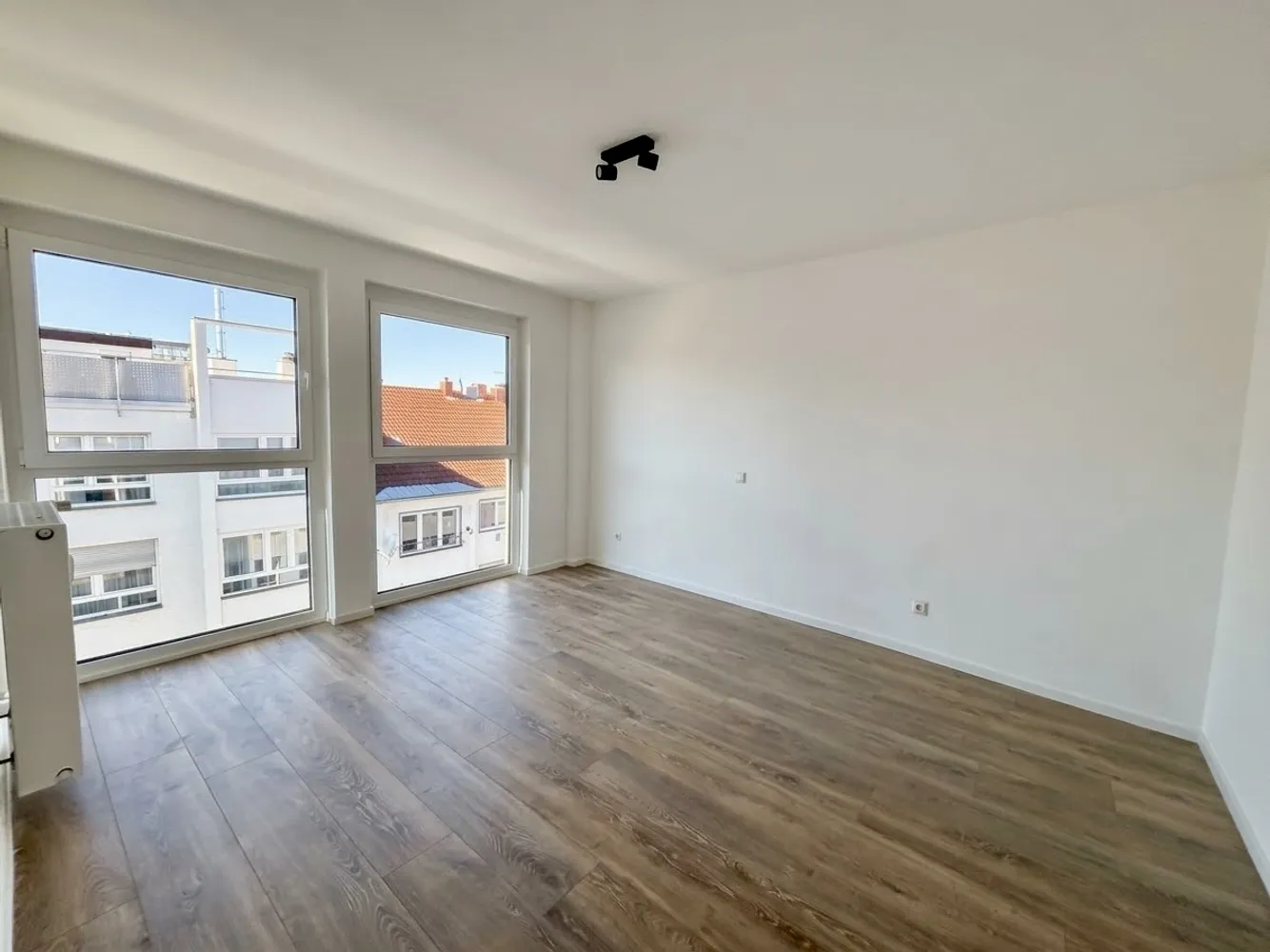 4 Zimmer Wohnung mit 111 m² in Kaiserslautern – Bild 1