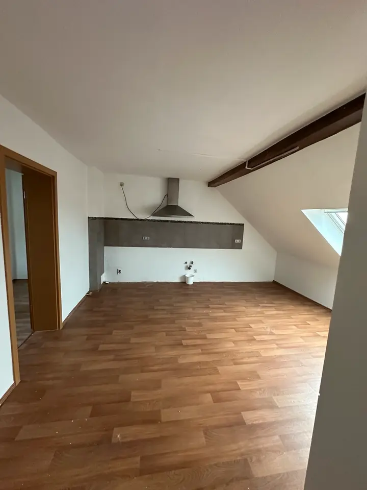 4 Zimmer Wohnung mit 83 m² in Halle (Saale) – Bild 5