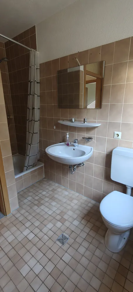 2 room apartment with 65 m² in Weil am Rhein – Photo 4