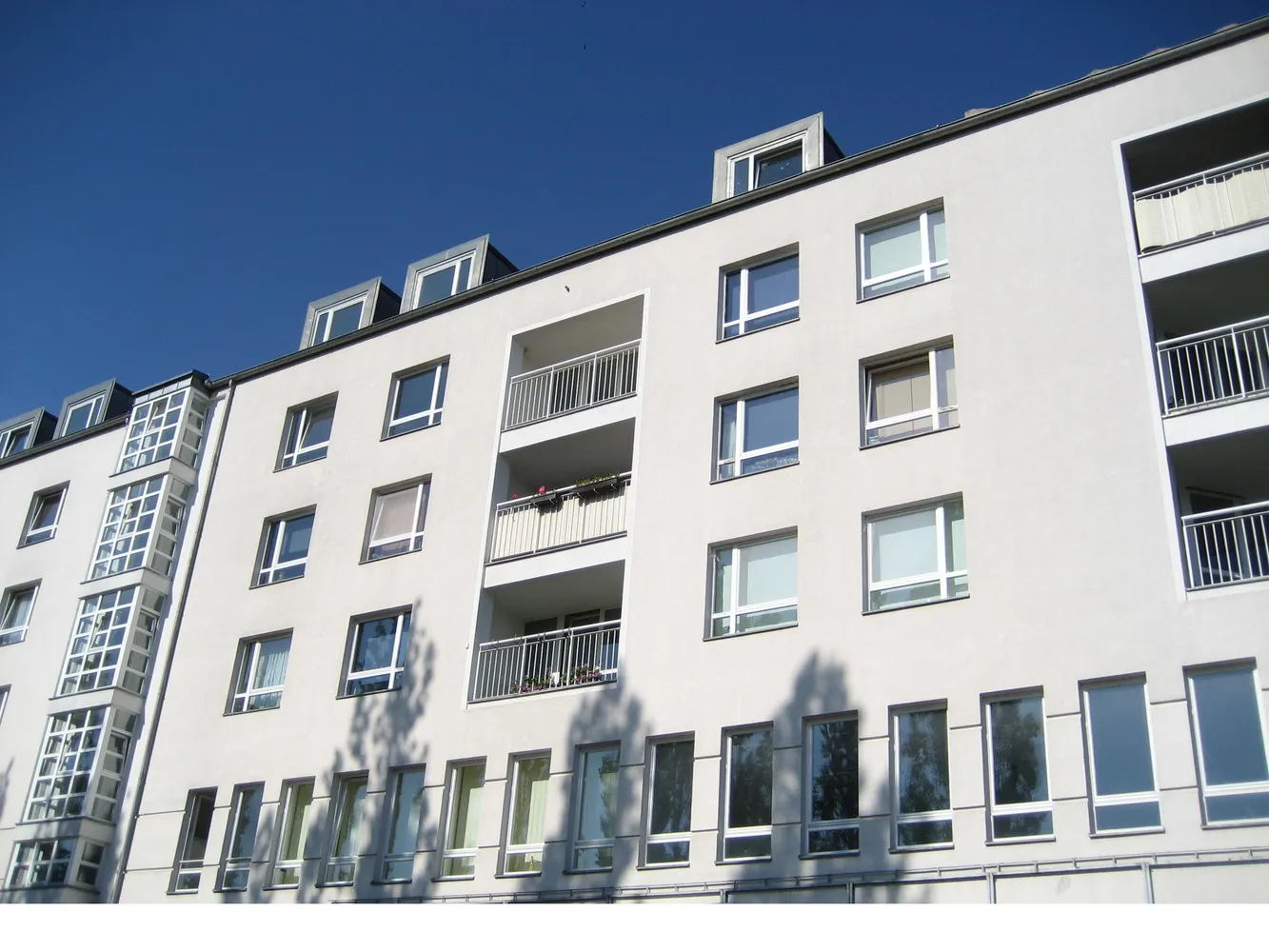 4 Zimmer Wohnung mit 96 m² in Potsdam – Bild 1