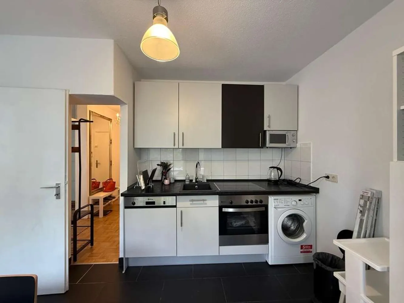 2 Zimmer Wohnung mit 50 m² in Düsseldorf – Bild 3