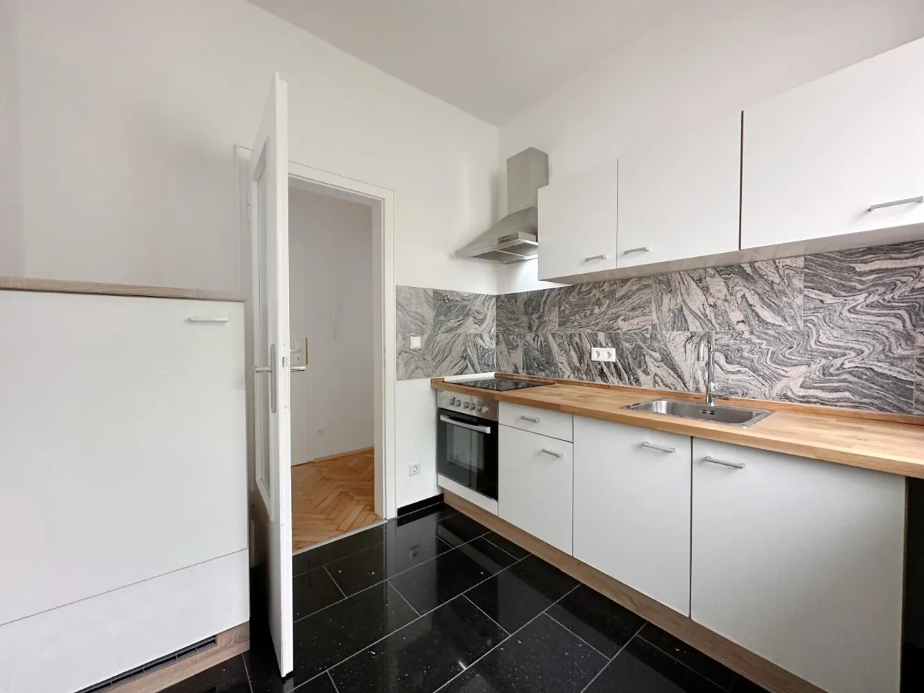 2 Zimmer Wohnung mit 65 m² in Duisburg – Bild 4