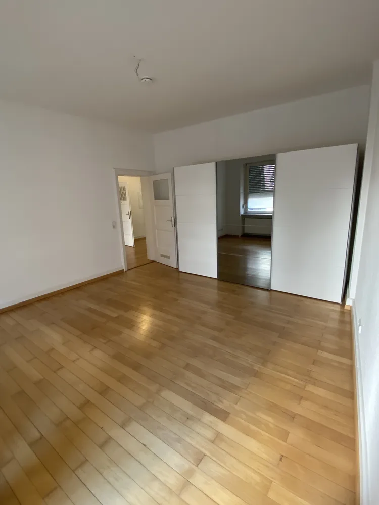 2 Zimmer Wohnung mit 72 m² in Wiesbaden – Bild 6