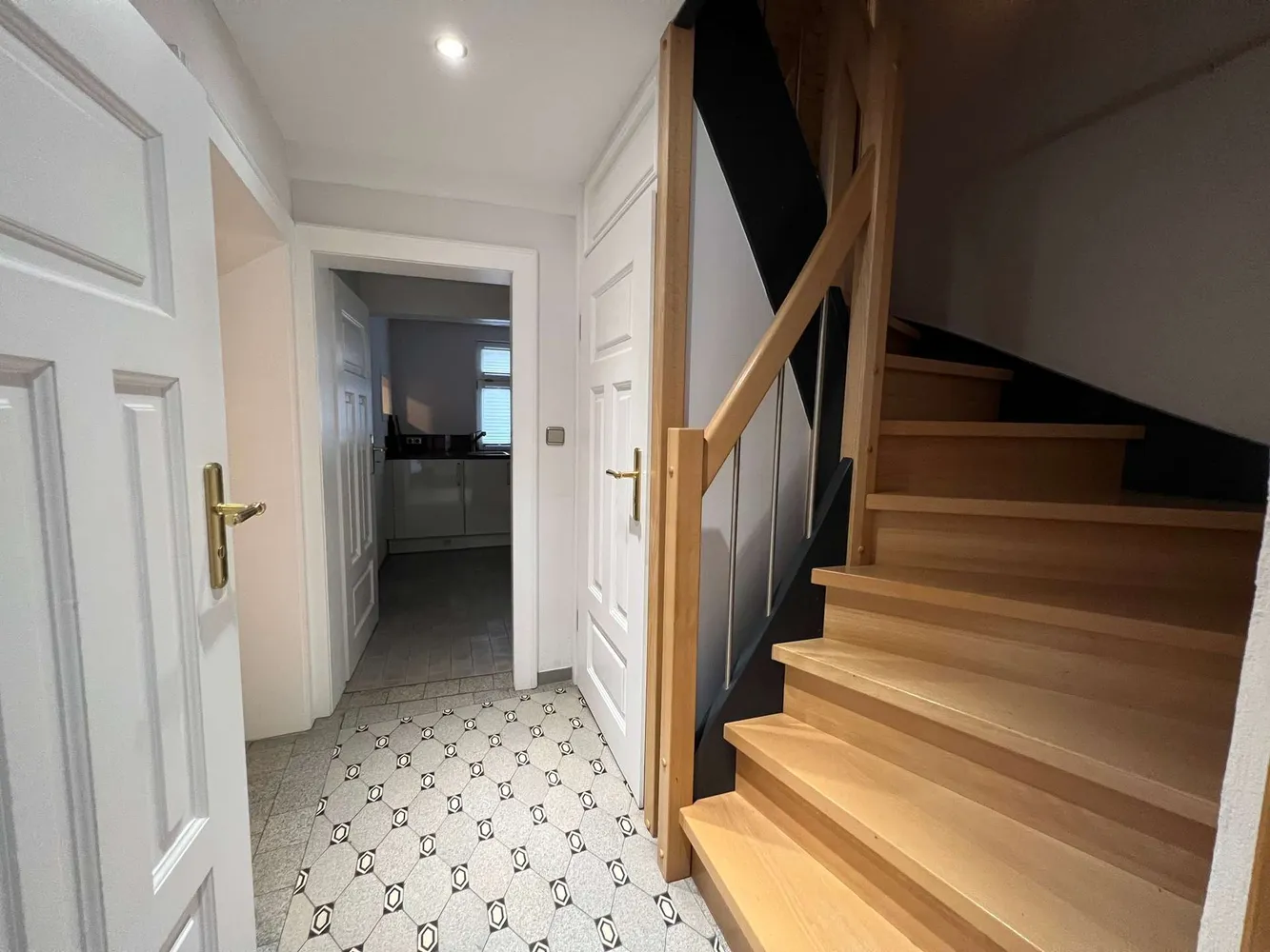 6 Zimmer Haus mit 150 m² in Gießen – Bild 7