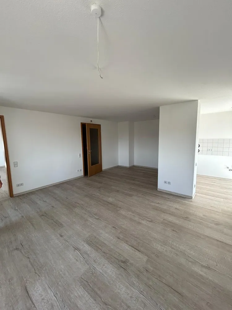 2 Zimmer Wohnung mit 68 m² in Crimmitschau – Bild 6