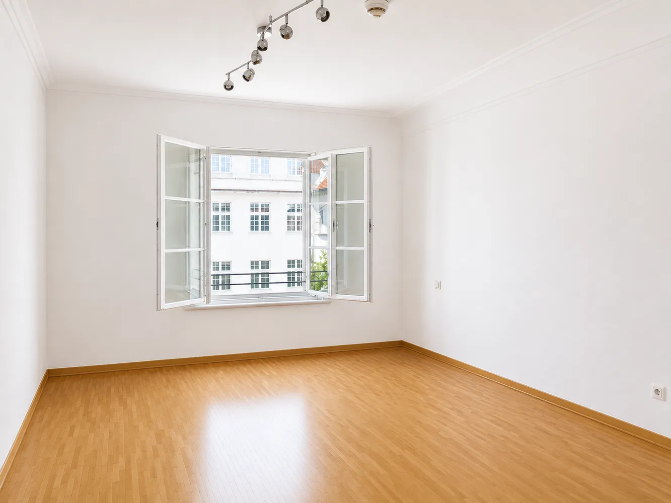 2 Zimmer Wohnung mit 77 m² in Straubing – Bild 6