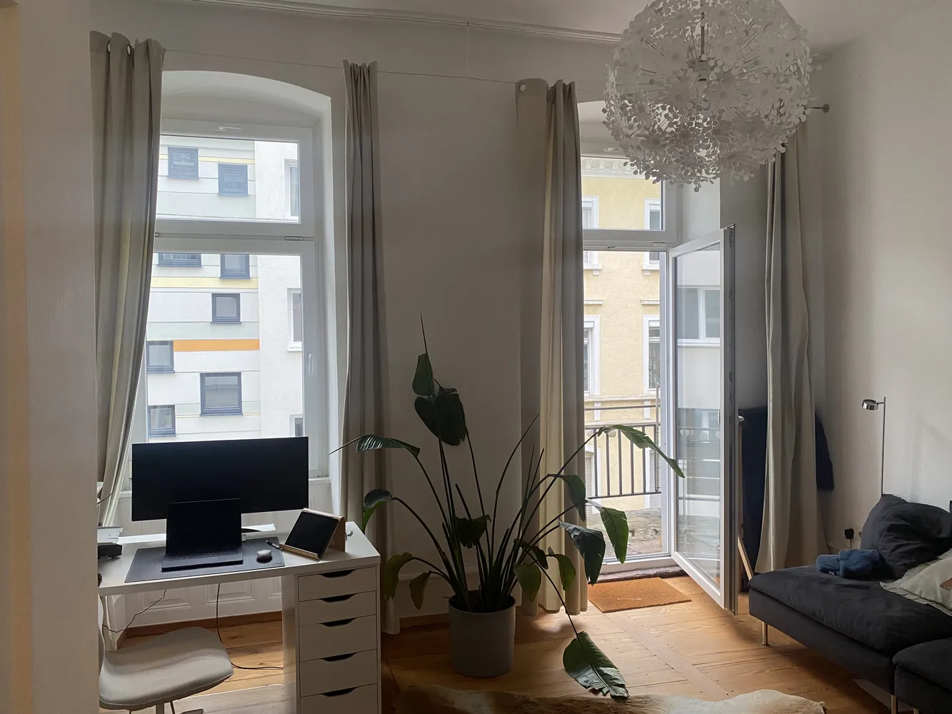 2 Zimmer Wohnung mit 43 m² in Karlsruhe – Bild 2