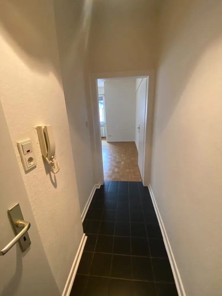 1 Zimmer Wohnung mit 32 m² in Wiesbaden – Bild 1