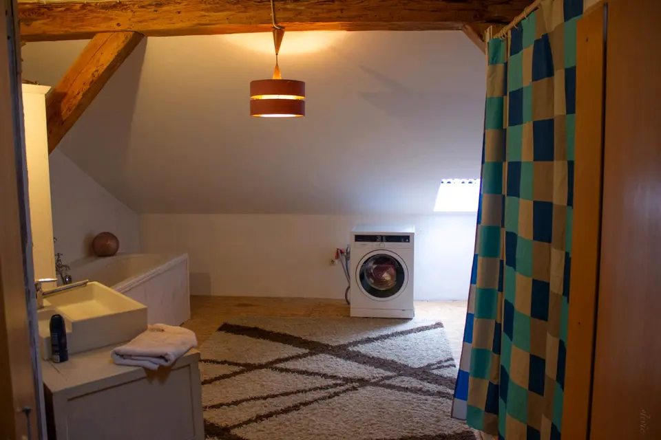 2 Zimmer Wohnung mit 120 m² in Lübeck – Bild 10