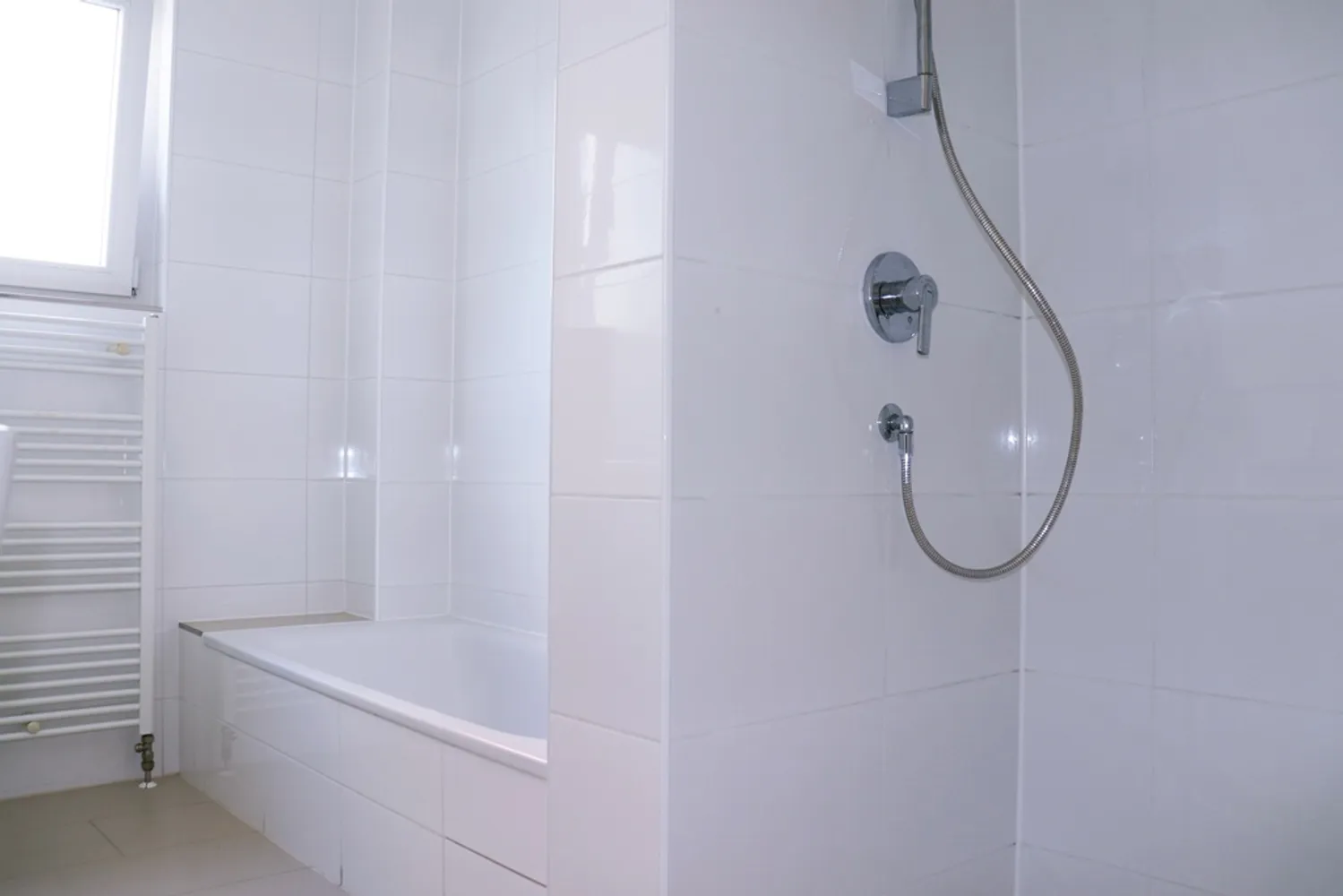 4 Zimmer Wohnung mit 106 m² in Stuttgart – Bild 4