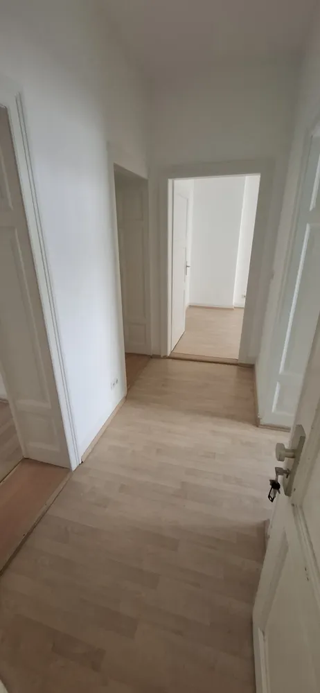 3 Zimmer Wohnung mit 61 m² in Wiesbaden – Bild 2