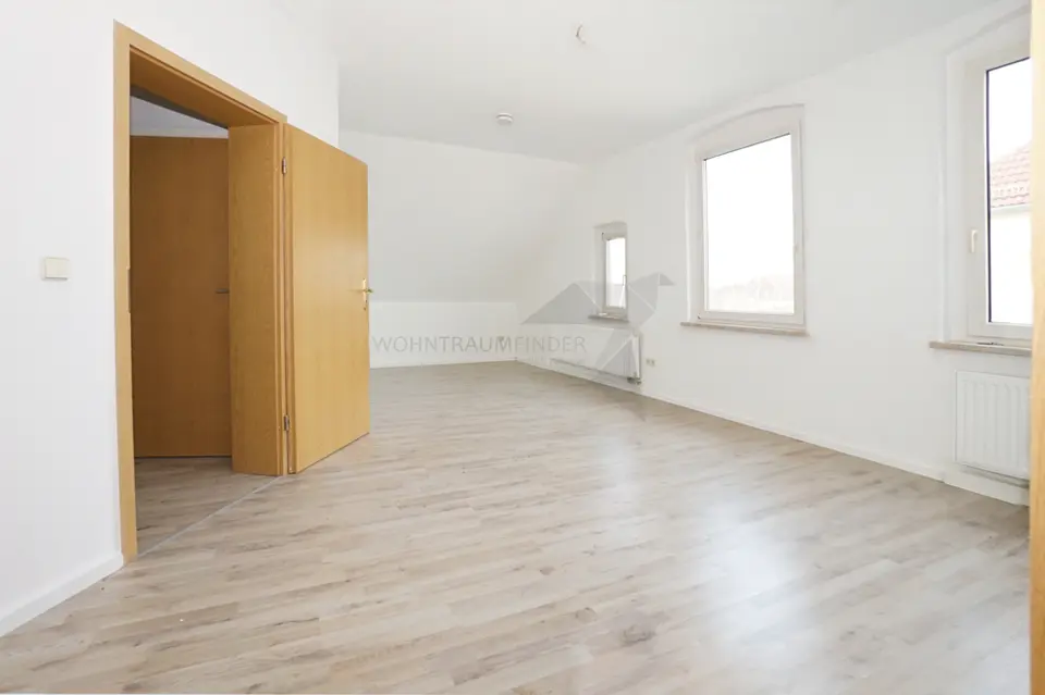 4 Zimmer Wohnung mit 83 m² in Zwickau – Bild 1