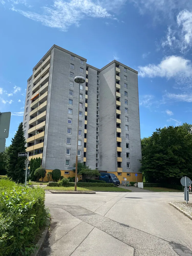 5 Zimmer Wohnung mit 125 m² in Reutlingen – Bild 3