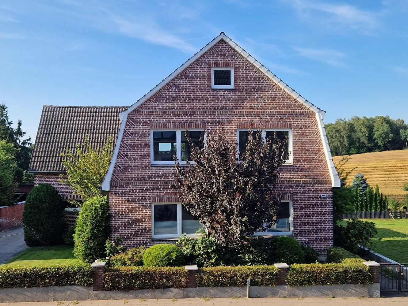 5 Zimmer Wohnung mit 125 m² in Hamburg – Bild 1