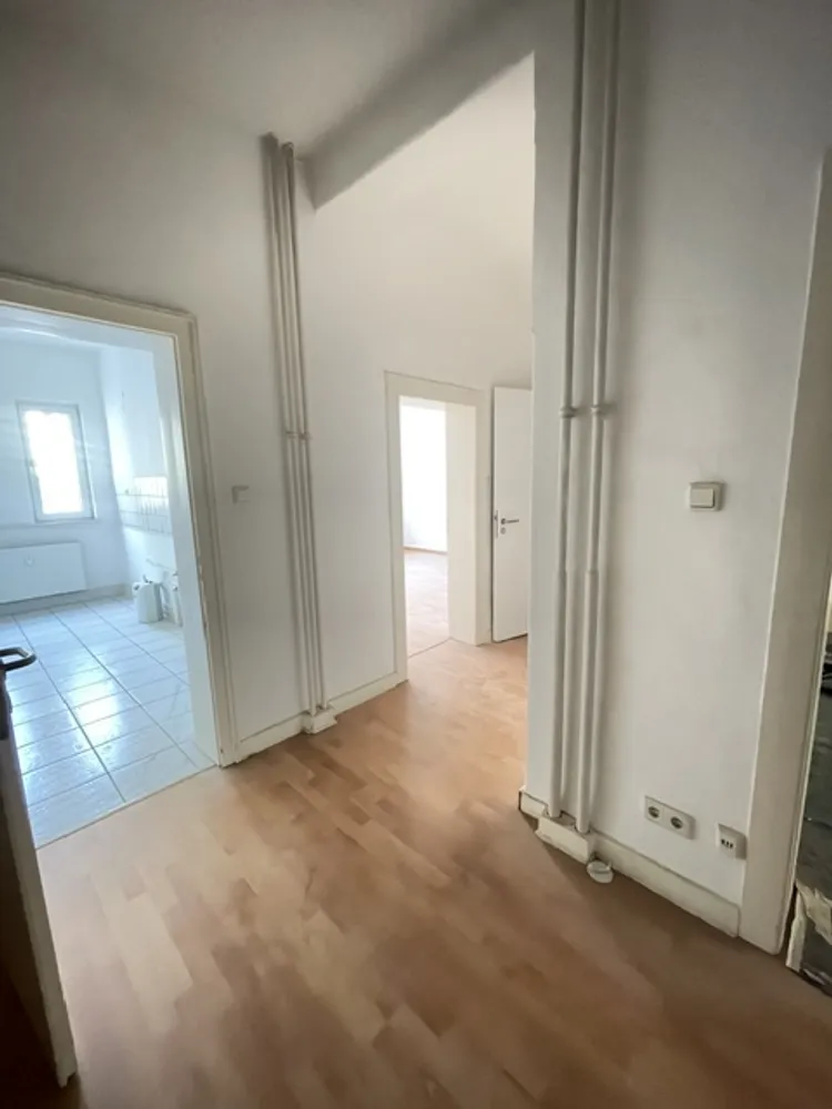 2 Zimmer Wohnung mit 102 m² in Hannover – Bild 4