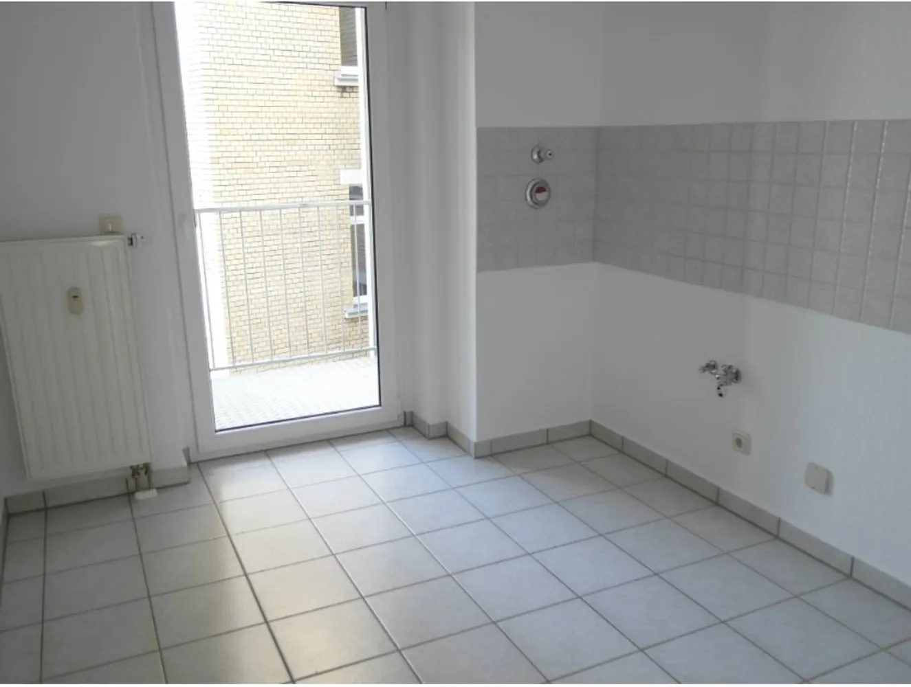 3 Zimmer Wohnung mit 76 m² in Plauen – Bild 8