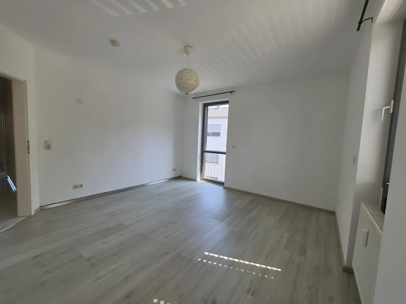4 Zimmer Wohnung mit 93 m² in Regensburg – Bild 3