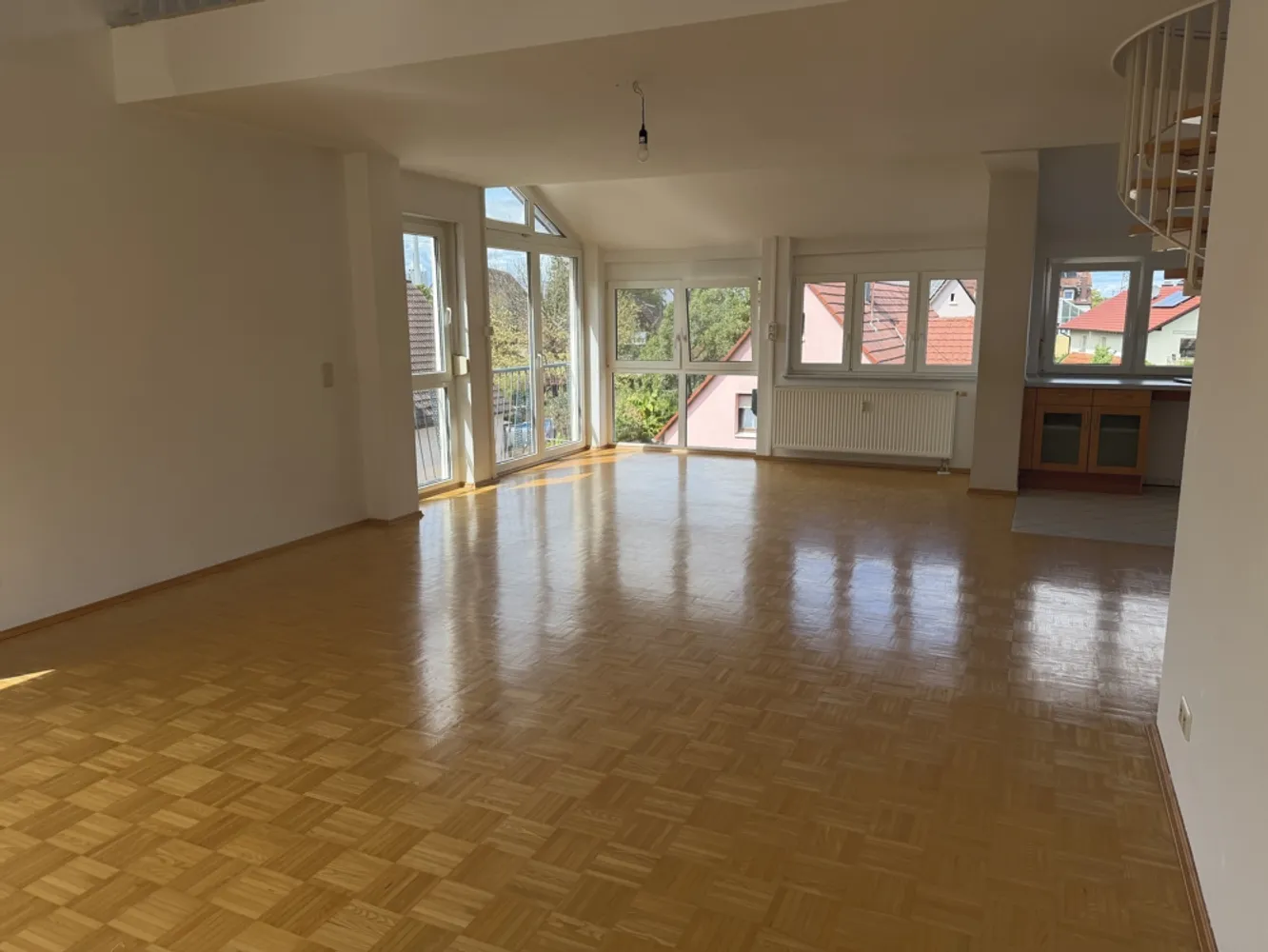 5 Zimmer Wohnung mit 124 m² in Karlsruhe – Bild 7
