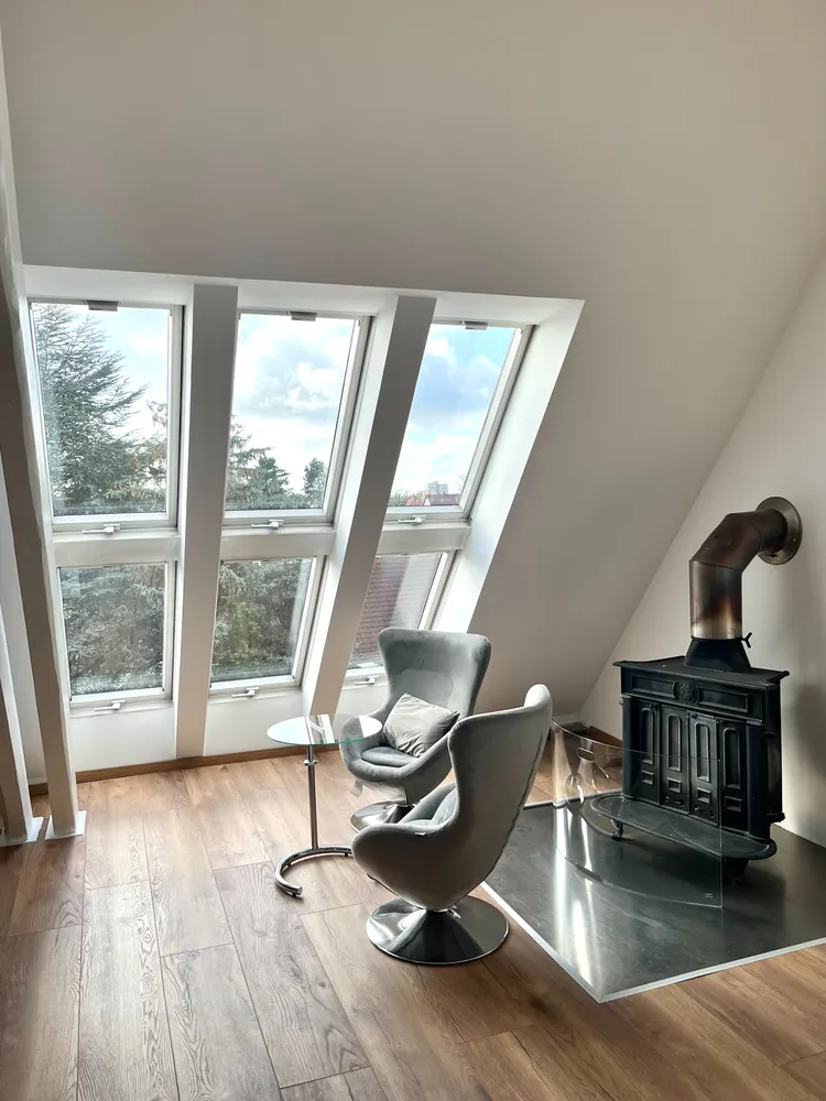 4 Zimmer Wohnung mit 140 m² in Hannover – Bild 2