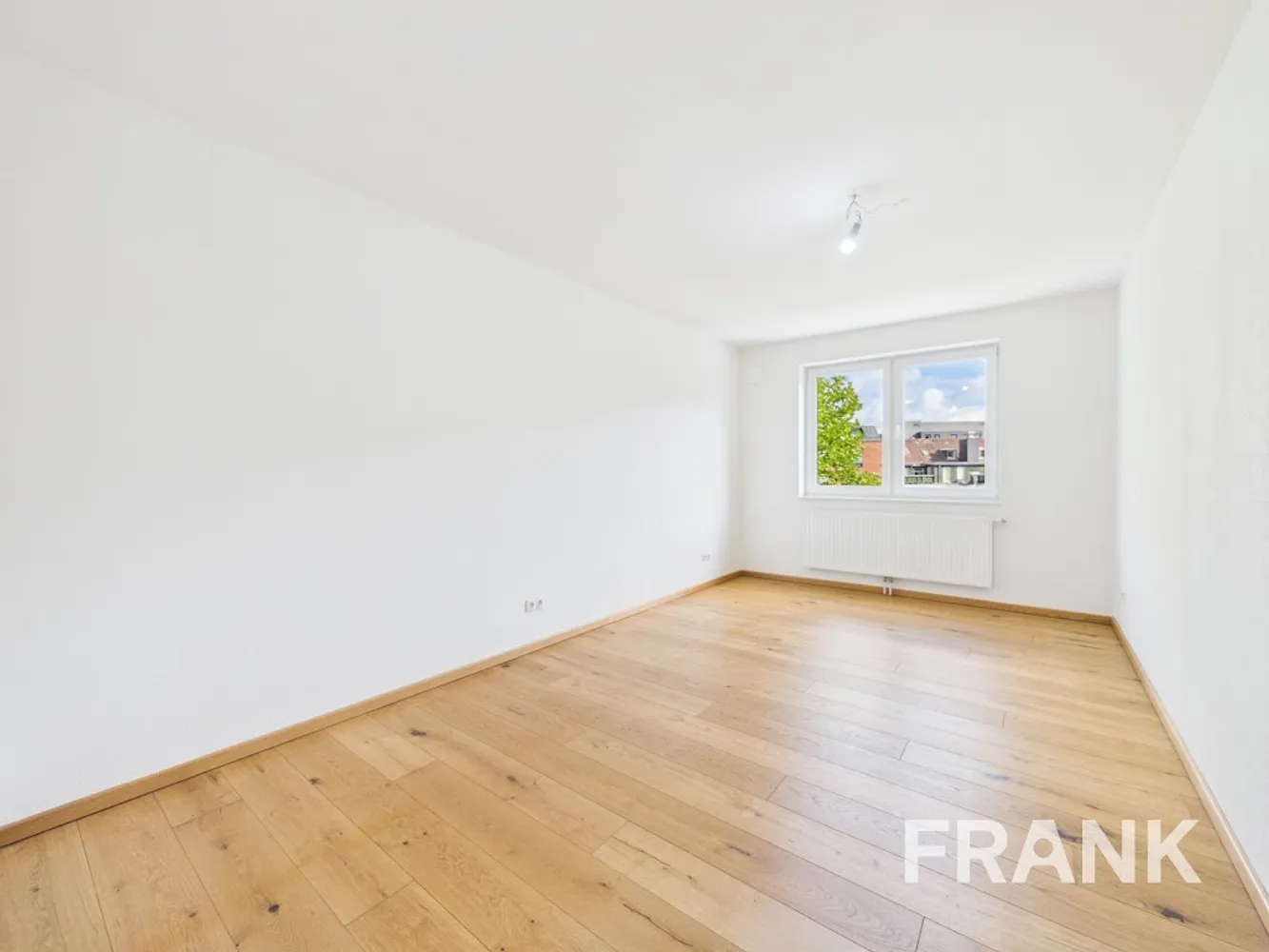 4 Zimmer Wohnung mit 142 m² in Kiel – Bild 9