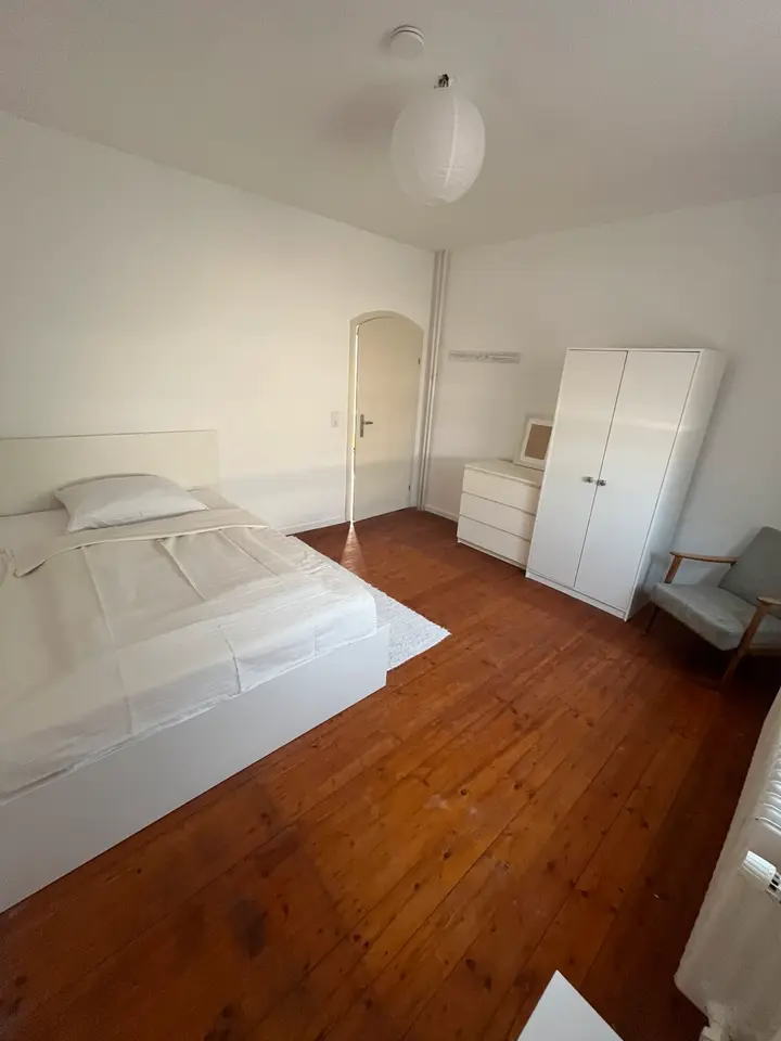 WG-Zimmer mit 12 m² in Frankfurt am Main – Bild 2
