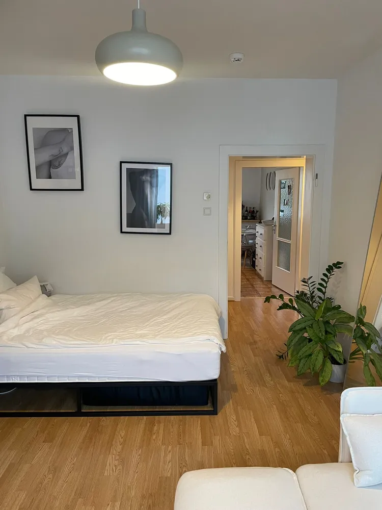 2 Zimmer Wohnung mit 37 m² in Düsseldorf – Bild 2