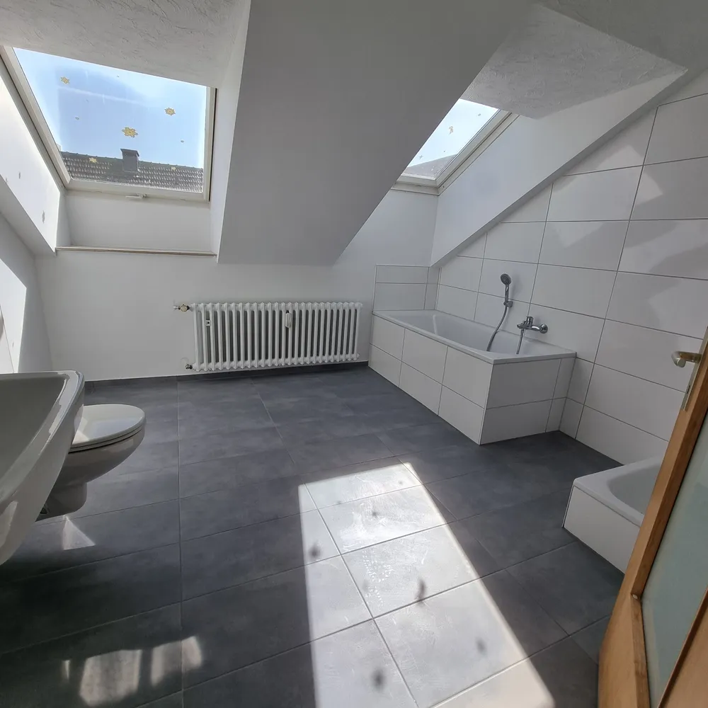 6 Zimmer Wohnung mit 187 m² in Krefeld – Bild 5