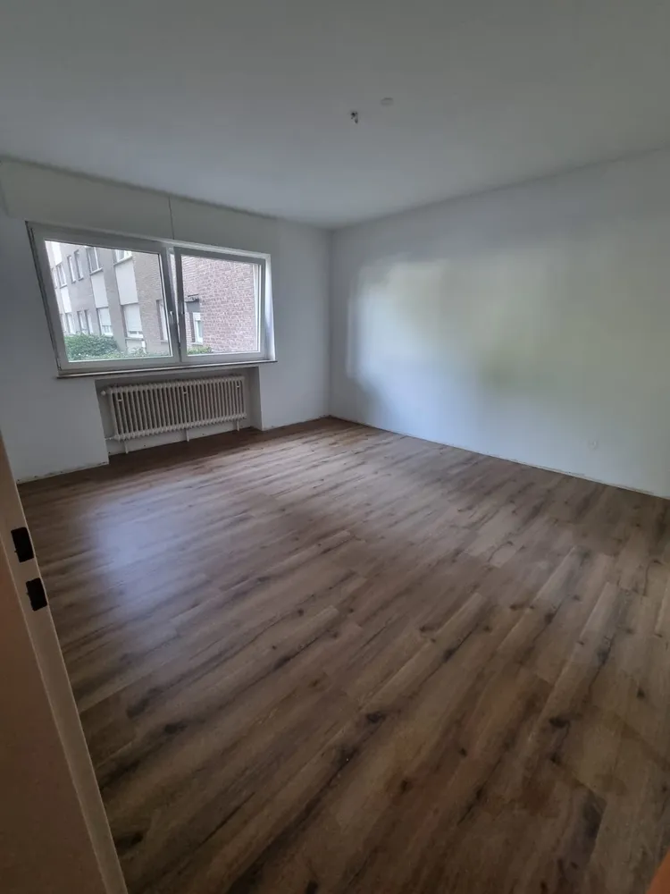 3 Zimmer Wohnung mit 76 m² in Krefeld – Bild 1