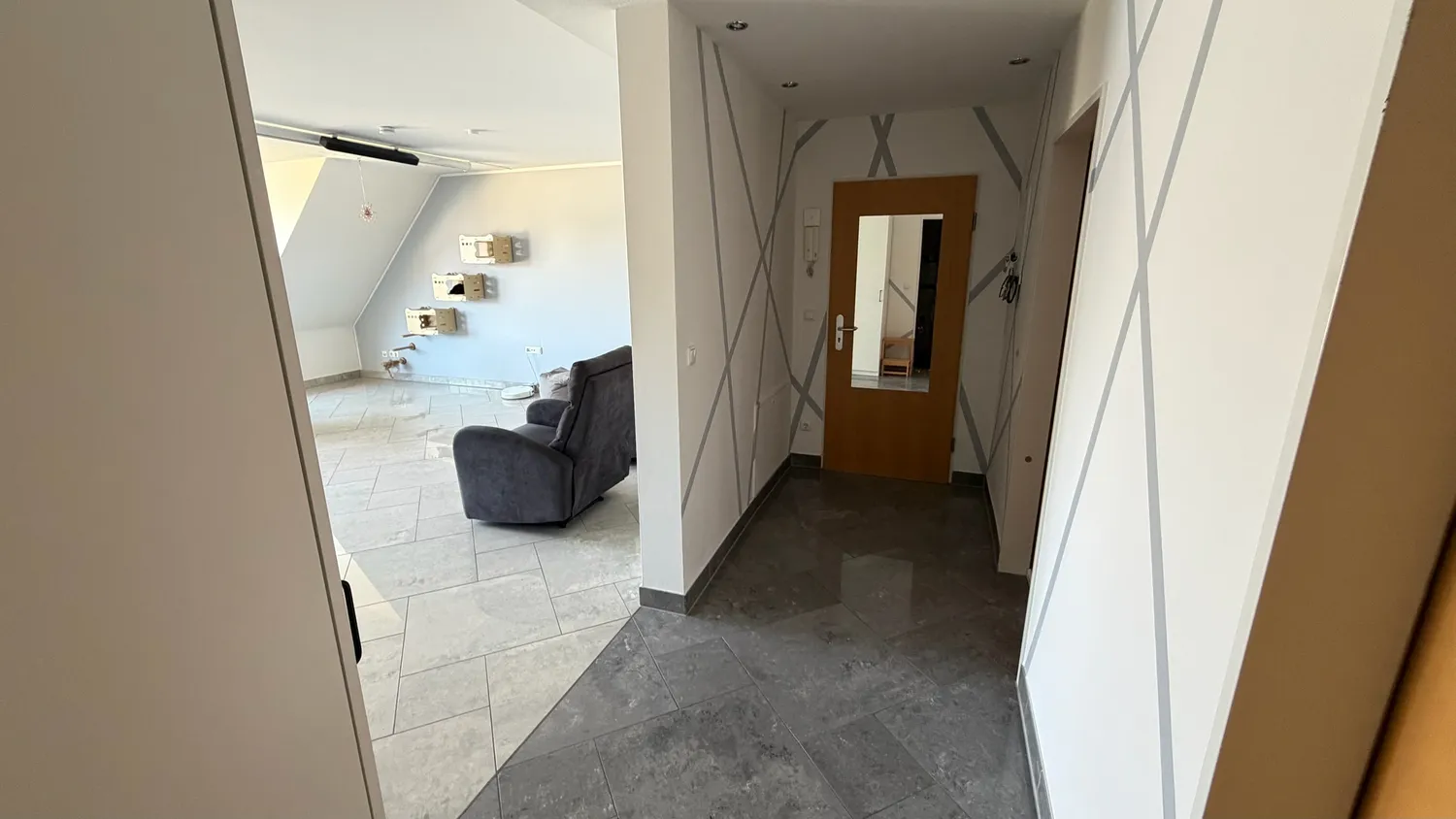 4 Zimmer Wohnung mit 104 m² in Essen – Bild 2