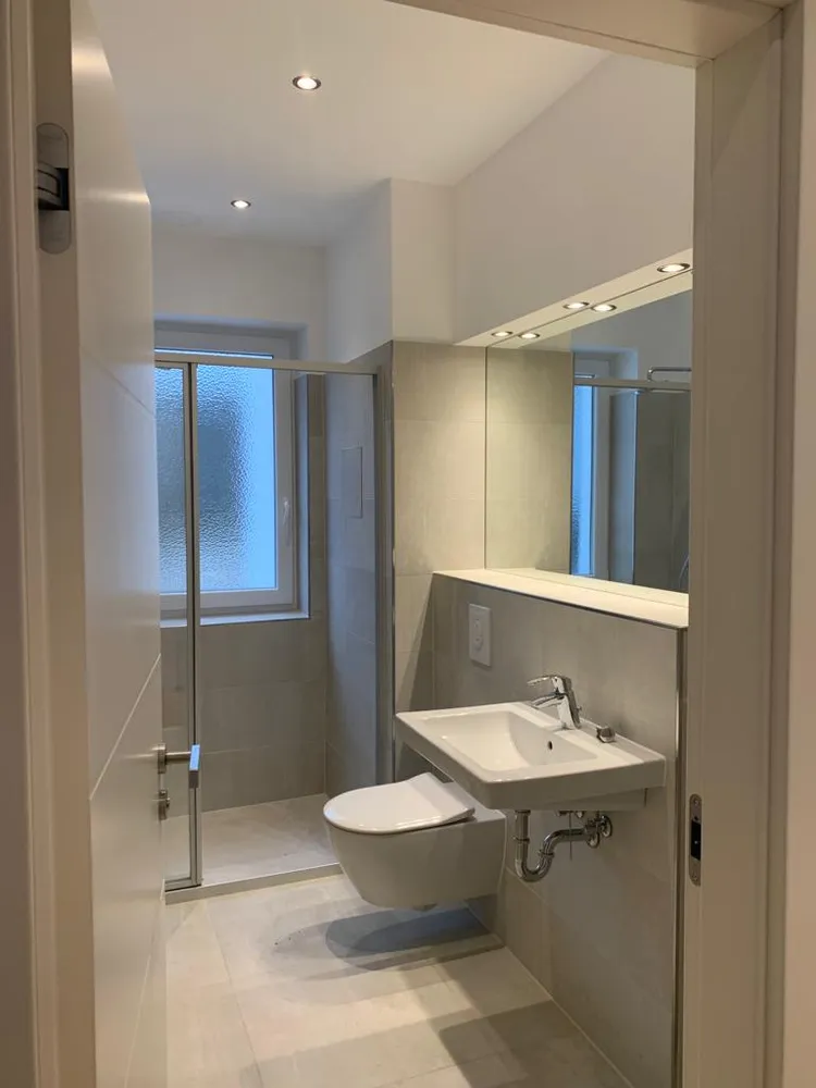 2 Zimmer Wohnung mit 70 m² in Berlin – Bild 1