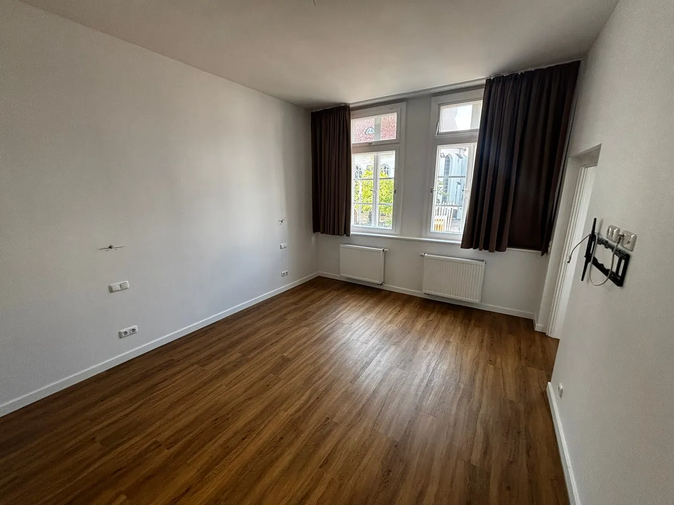5 Zimmer Wohnung mit 190 m² in Celle – Bild 3